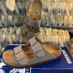 New Birkenstock stone Arizona sandals slides sz 36 6/6.5